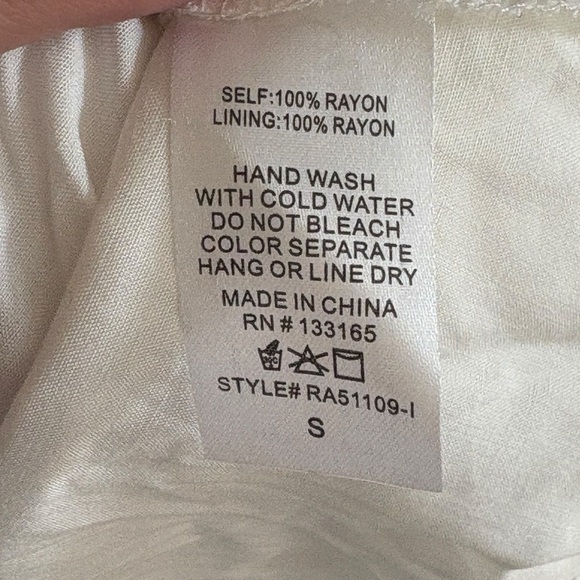 Altar'd State Floral NWT Embroidered Mini Sleeveless Sundress Size Small - Picture 6 of 9